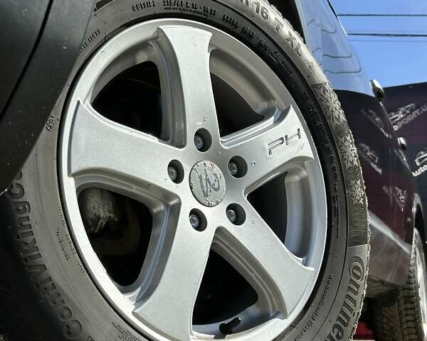 Черный Ниссан Кашкай, объемом двигателя 1.5 л и пробегом 219 тыс. км за 8800 $, фото 5 на Automoto.ua