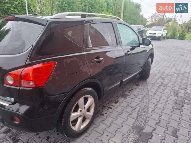 Черный Ниссан Кашкай, объемом двигателя 1.6 л и пробегом 207 тыс. км за 8600 $, фото 1 на Automoto.ua