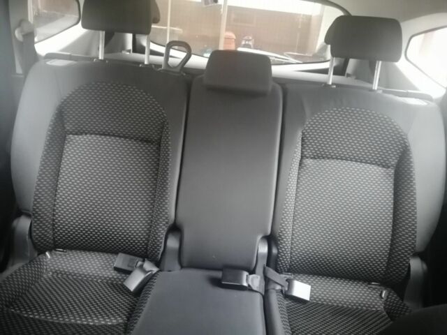 Чорний Ніссан Кашкай, об'ємом двигуна 1.5 л та пробігом 230 тис. км за 8600 $, фото 7 на Automoto.ua