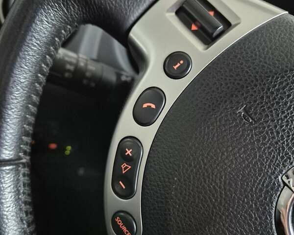 Ниссан Кашкай 2009 в Харькове на Automoto.ua Черный Ниссан Кашкай, объемом двигателя 2 л и пробегом 119 тыс. км за 9900 $, фото 24 на Automoto.ua