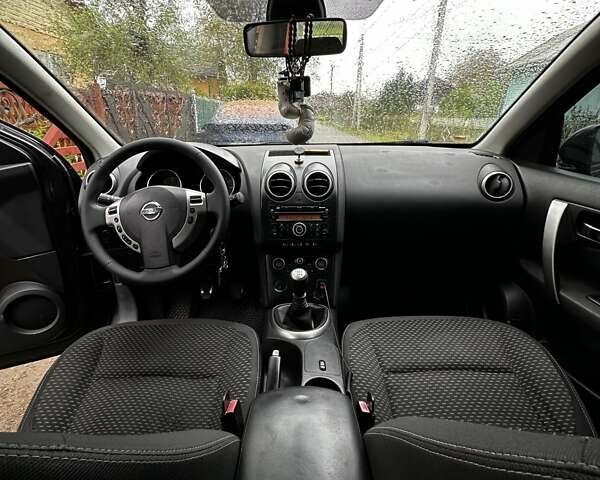 Чорний Ніссан Кашкай, об'ємом двигуна 1.46 л та пробігом 272 тис. км за 8500 $, фото 16 на Automoto.ua