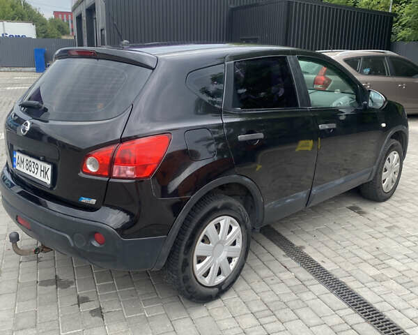 Черный Ниссан Кашкай, объемом двигателя 1.5 л и пробегом 272 тыс. км за 7500 $, фото 3 на Automoto.ua