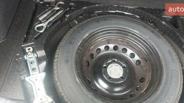 Черный Ниссан Кашкай, объемом двигателя 2 л и пробегом 240 тыс. км за 9800 $, фото 10 на Automoto.ua