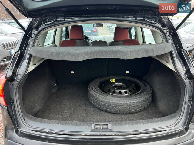 Черный Ниссан Кашкай, объемом двигателя 2 л и пробегом 216 тыс. км за 8300 $, фото 18 на Automoto.ua