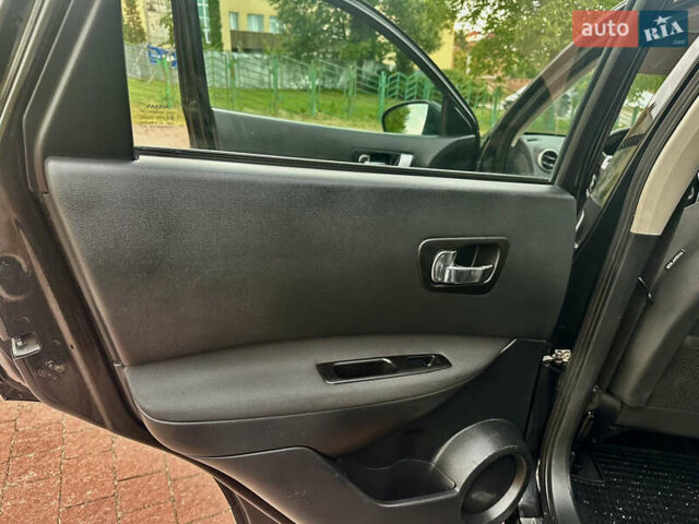 Черный Ниссан Кашкай, объемом двигателя 2 л и пробегом 219 тыс. км за 9899 $, фото 34 на Automoto.ua