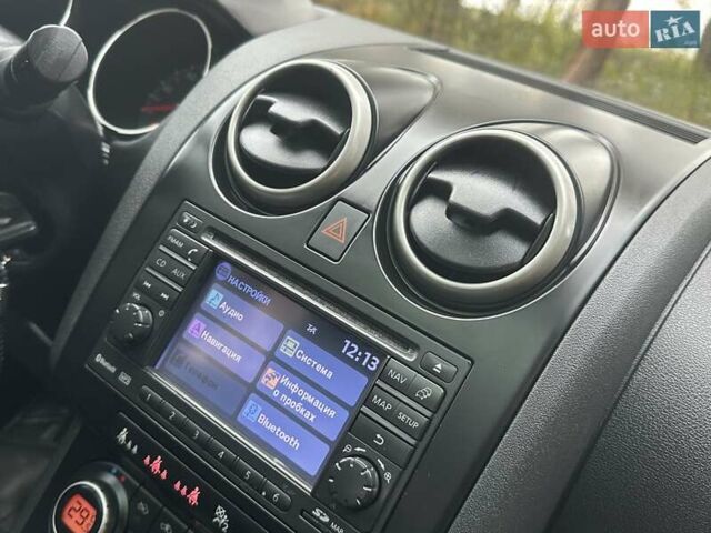 Черный Ниссан Кашкай, объемом двигателя 1.5 л и пробегом 209 тыс. км за 8290 $, фото 76 на Automoto.ua