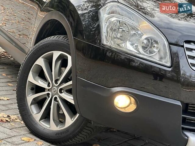Черный Ниссан Кашкай, объемом двигателя 1.5 л и пробегом 209 тыс. км за 8250 $, фото 7 на Automoto.ua