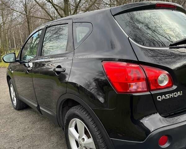 Черный Ниссан Кашкай, объемом двигателя 1.6 л и пробегом 228 тыс. км за 8399 $, фото 14 на Automoto.ua