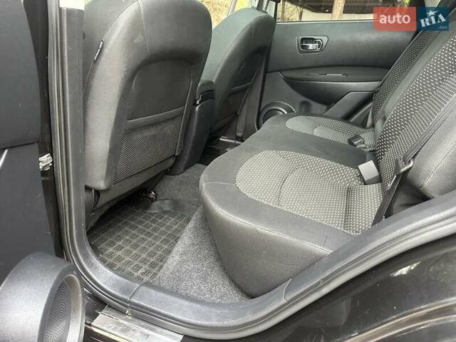 Черный Ниссан Кашкай, объемом двигателя 1.5 л и пробегом 209 тыс. км за 8290 $, фото 94 на Automoto.ua