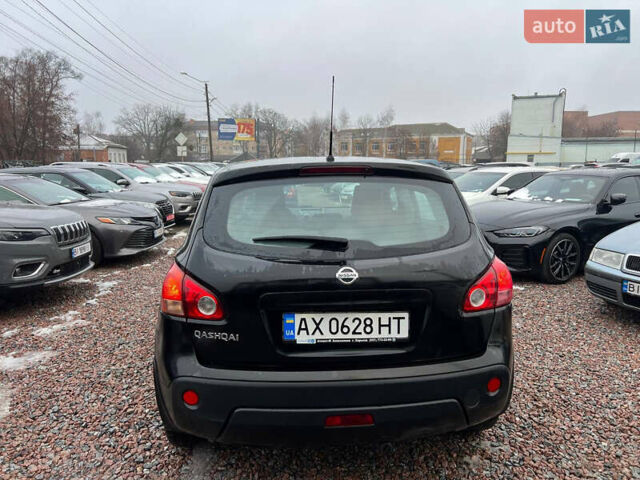 Черный Ниссан Кашкай, объемом двигателя 2 л и пробегом 216 тыс. км за 8300 $, фото 4 на Automoto.ua