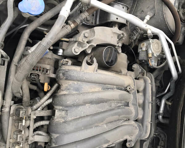 Черный Ниссан Кашкай, объемом двигателя 1.6 л и пробегом 230 тыс. км за 8300 $, фото 9 на Automoto.ua