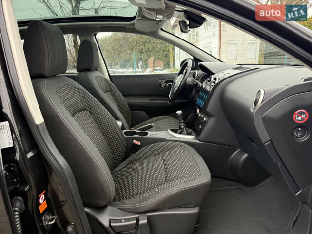 Черный Ниссан Кашкай, объемом двигателя 1.5 л и пробегом 230 тыс. км за 8950 $, фото 55 на Automoto.ua