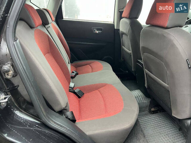 Черный Ниссан Кашкай, объемом двигателя 2 л и пробегом 216 тыс. км за 8300 $, фото 16 на Automoto.ua