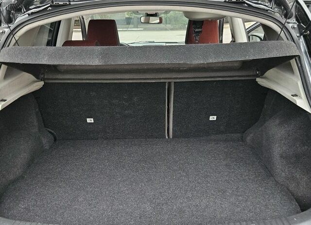 Черный Ниссан Кашкай, объемом двигателя 2 л и пробегом 143 тыс. км за 8300 $, фото 23 на Automoto.ua