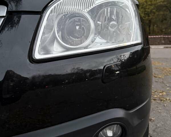 Черный Ниссан Кашкай, объемом двигателя 2 л и пробегом 214 тыс. км за 9400 $, фото 32 на Automoto.ua