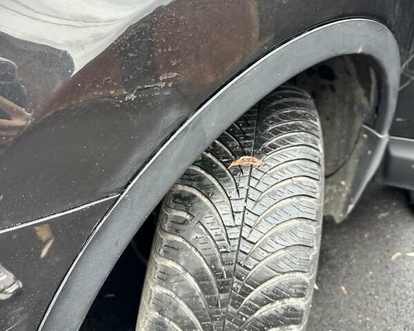 Черный Ниссан Кашкай, объемом двигателя 2 л и пробегом 242 тыс. км за 9000 $, фото 7 на Automoto.ua