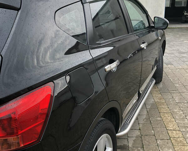 Чорний Ніссан Кашкай, об'ємом двигуна 1.5 л та пробігом 399 тис. км за 8500 $, фото 2 на Automoto.ua