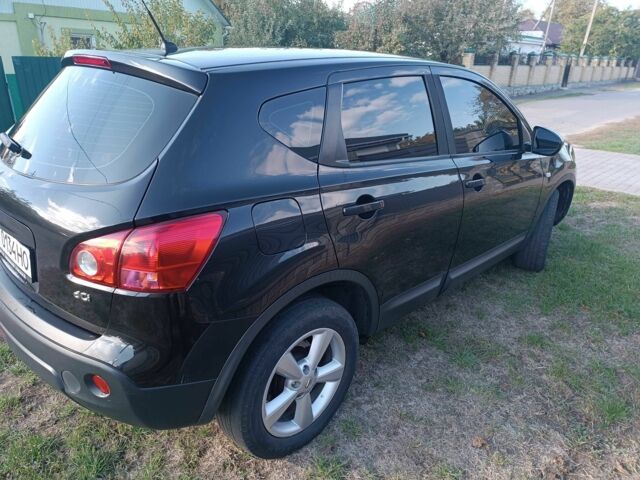 Черный Ниссан Кашкай, объемом двигателя 2 л и пробегом 235 тыс. км за 8850 $, фото 5 на Automoto.ua