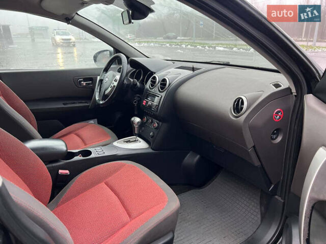 Черный Ниссан Кашкай, объемом двигателя 2 л и пробегом 216 тыс. км за 8300 $, фото 11 на Automoto.ua