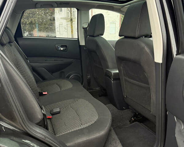 Черный Ниссан Кашкай, объемом двигателя 1.5 л и пробегом 230 тыс. км за 8950 $, фото 57 на Automoto.ua