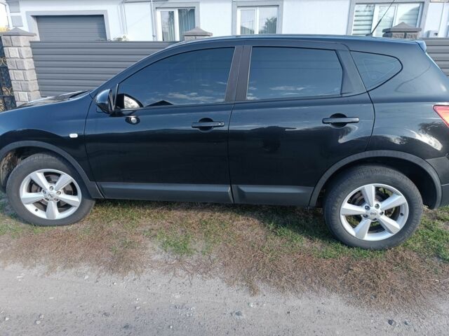 Черный Ниссан Кашкай, объемом двигателя 2 л и пробегом 235 тыс. км за 8850 $, фото 1 на Automoto.ua