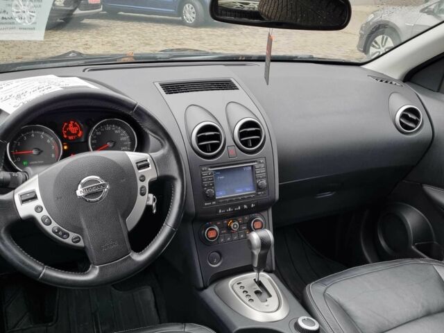 Черный Ниссан Кашкай, объемом двигателя 2 л и пробегом 179 тыс. км за 10500 $, фото 8 на Automoto.ua