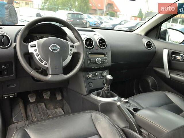 Чорний Ніссан Кашкай, об'ємом двигуна 2 л та пробігом 190 тис. км за 8999 $, фото 17 на Automoto.ua