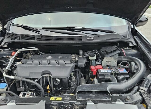 Черный Ниссан Кашкай, объемом двигателя 2 л и пробегом 143 тыс. км за 7800 $, фото 11 на Automoto.ua