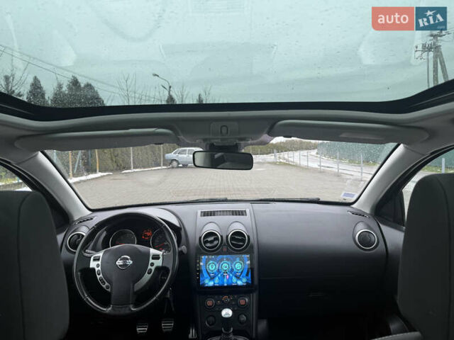 Черный Ниссан Кашкай, объемом двигателя 1.5 л и пробегом 230 тыс. км за 8950 $, фото 44 на Automoto.ua