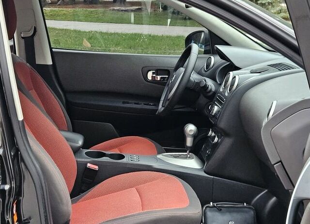 Черный Ниссан Кашкай, объемом двигателя 2 л и пробегом 143 тыс. км за 8300 $, фото 13 на Automoto.ua