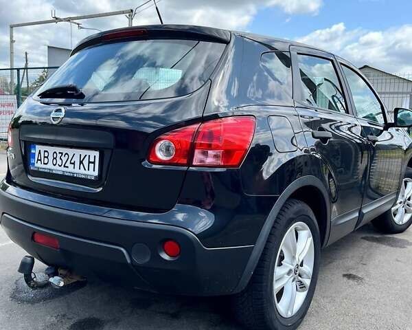 Черный Ниссан Кашкай, объемом двигателя 1.6 л и пробегом 185 тыс. км за 8300 $, фото 12 на Automoto.ua