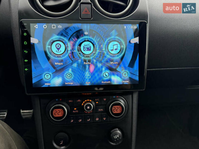 Черный Ниссан Кашкай, объемом двигателя 1.5 л и пробегом 230 тыс. км за 8950 $, фото 49 на Automoto.ua