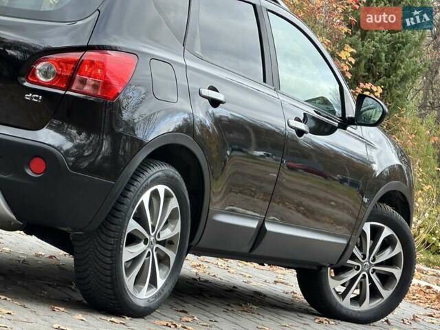 Черный Ниссан Кашкай, объемом двигателя 1.5 л и пробегом 209 тыс. км за 8250 $, фото 49 на Automoto.ua