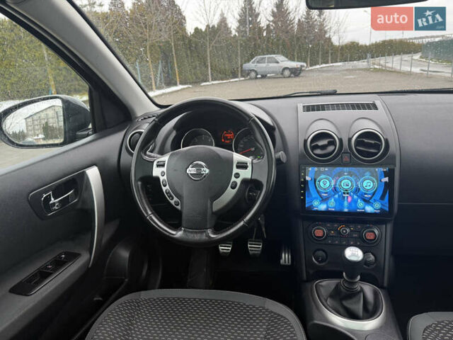 Черный Ниссан Кашкай, объемом двигателя 1.5 л и пробегом 230 тыс. км за 8950 $, фото 37 на Automoto.ua