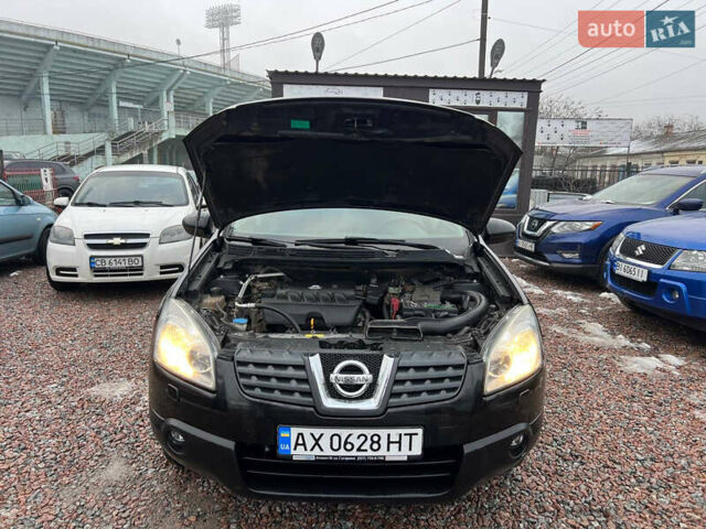 Черный Ниссан Кашкай, объемом двигателя 2 л и пробегом 216 тыс. км за 8300 $, фото 19 на Automoto.ua