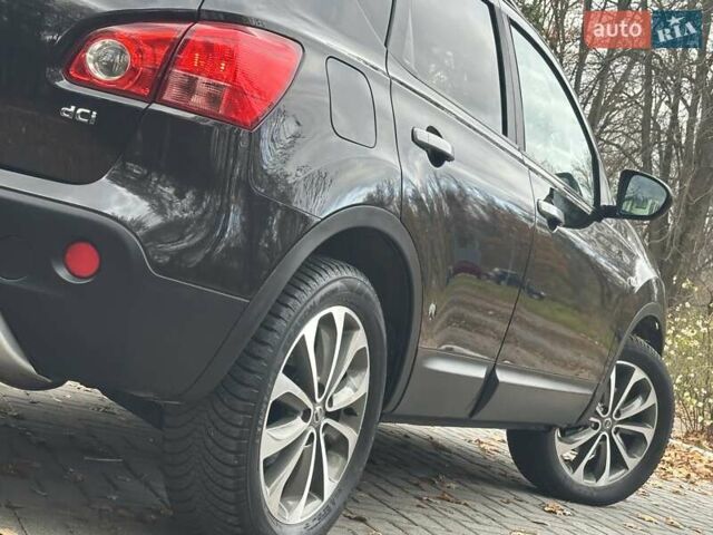 Черный Ниссан Кашкай, объемом двигателя 1.5 л и пробегом 209 тыс. км за 8250 $, фото 51 на Automoto.ua