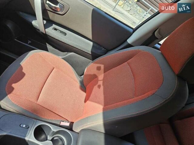 Черный Ниссан Кашкай, объемом двигателя 0 л и пробегом 89 тыс. км за 9800 $, фото 14 на Automoto.ua