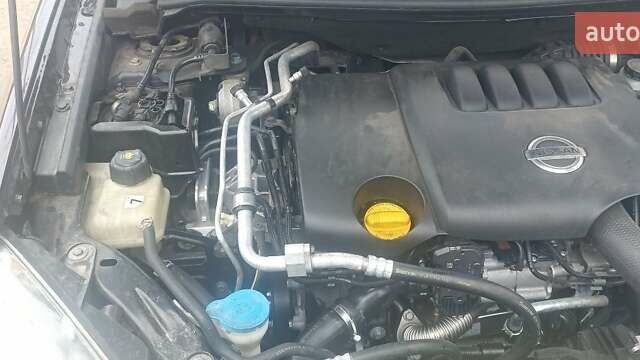 Черный Ниссан Кашкай, объемом двигателя 2 л и пробегом 240 тыс. км за 9800 $, фото 22 на Automoto.ua