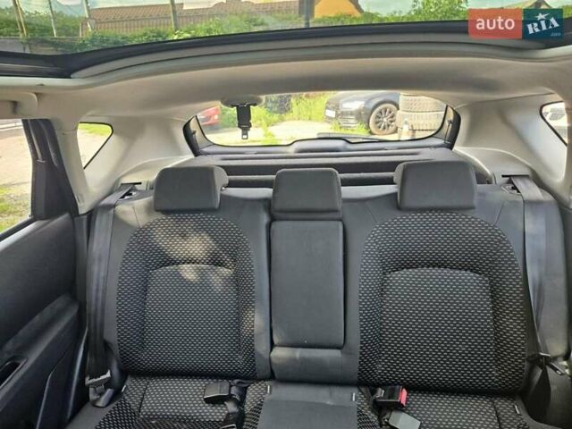 Черный Ниссан Кашкай, объемом двигателя 1.5 л и пробегом 200 тыс. км за 8950 $, фото 9 на Automoto.ua