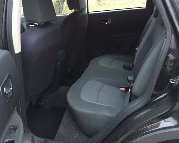 Черный Ниссан Кашкай, объемом двигателя 1.6 л и пробегом 215 тыс. км за 8599 $, фото 10 на Automoto.ua