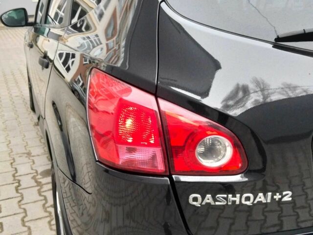 Черный Ниссан Кашкай, объемом двигателя 1.6 л и пробегом 256 тыс. км за 8150 $, фото 8 на Automoto.ua