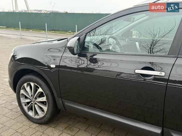 Черный Ниссан Кашкай, объемом двигателя 1.5 л и пробегом 230 тыс. км за 8950 $, фото 30 на Automoto.ua