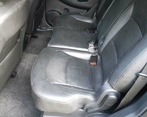 Черный Ниссан Кашкай, объемом двигателя 2 л и пробегом 214 тыс. км за 9400 $, фото 10 на Automoto.ua