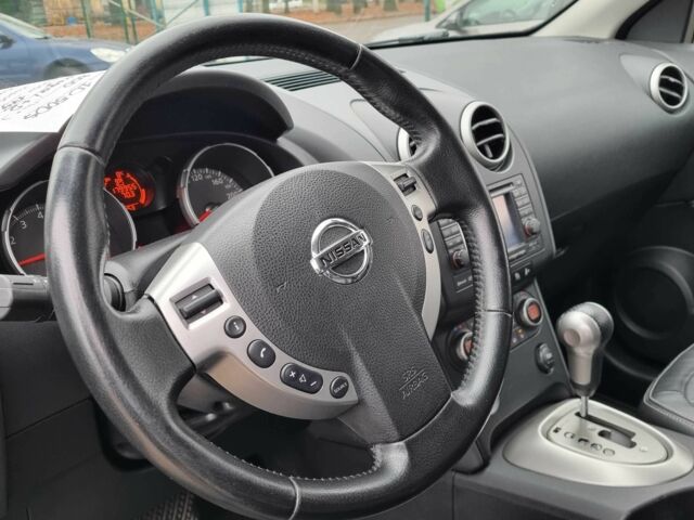 Черный Ниссан Кашкай, объемом двигателя 2 л и пробегом 179 тыс. км за 10500 $, фото 22 на Automoto.ua