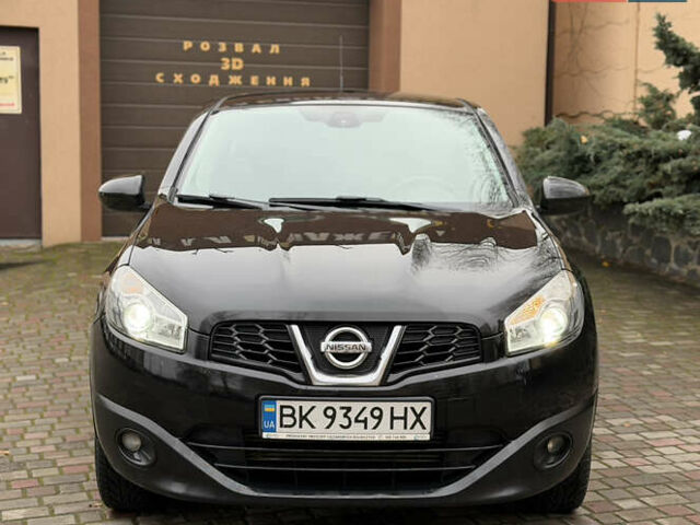 Черный Ниссан Кашкай, объемом двигателя 1.46 л и пробегом 330 тыс. км за 9000 $, фото 12 на Automoto.ua