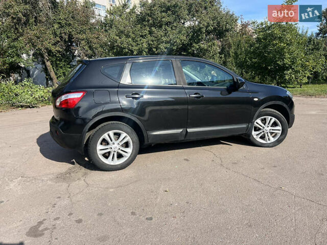 Черный Ниссан Кашкай, объемом двигателя 1.5 л и пробегом 196 тыс. км за 10300 $, фото 6 на Automoto.ua