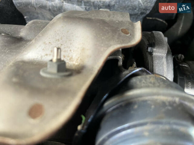 Чорний Ніссан Кашкай, об'ємом двигуна 2 л та пробігом 230 тис. км за 12299 $, фото 187 на Automoto.ua