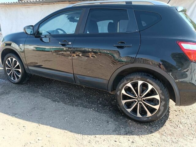 Черный Ниссан Кашкай, объемом двигателя 2 л и пробегом 169 тыс. км за 9799 $, фото 3 на Automoto.ua