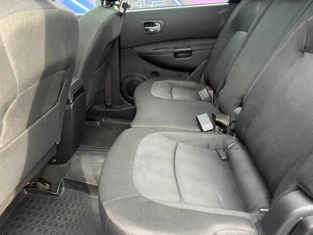 Черный Ниссан Кашкай, объемом двигателя 2 л и пробегом 192 тыс. км за 10999 $, фото 8 на Automoto.ua