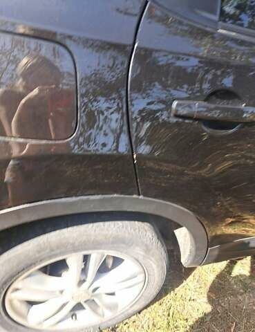 Черный Ниссан Кашкай, объемом двигателя 1.46 л и пробегом 237 тыс. км за 8000 $, фото 14 на Automoto.ua